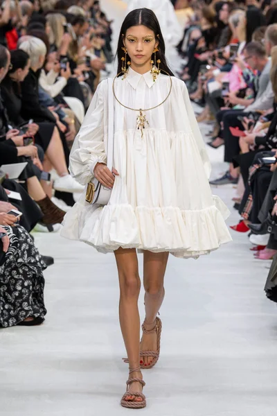 Look 22